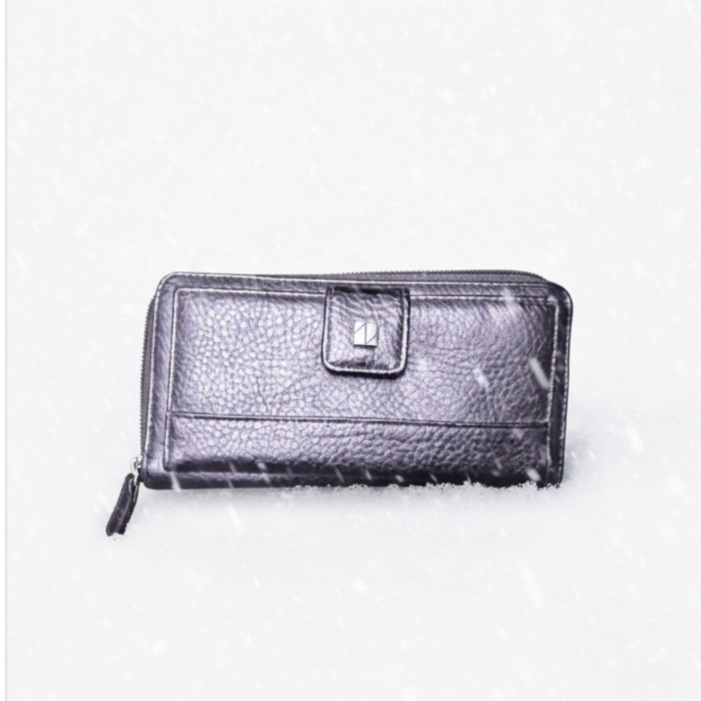 Elegant Black Leather Wallet